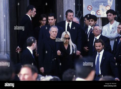 santo versace età|gianni versace funeral.